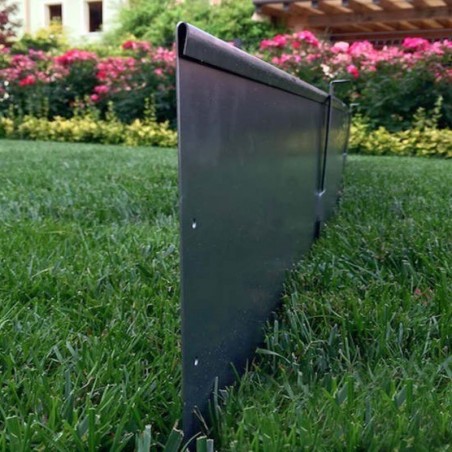 Barre Corten da 2 metri con picchetti - alt. 16 cm, spess. 1 mm - Confezione da 10 barre